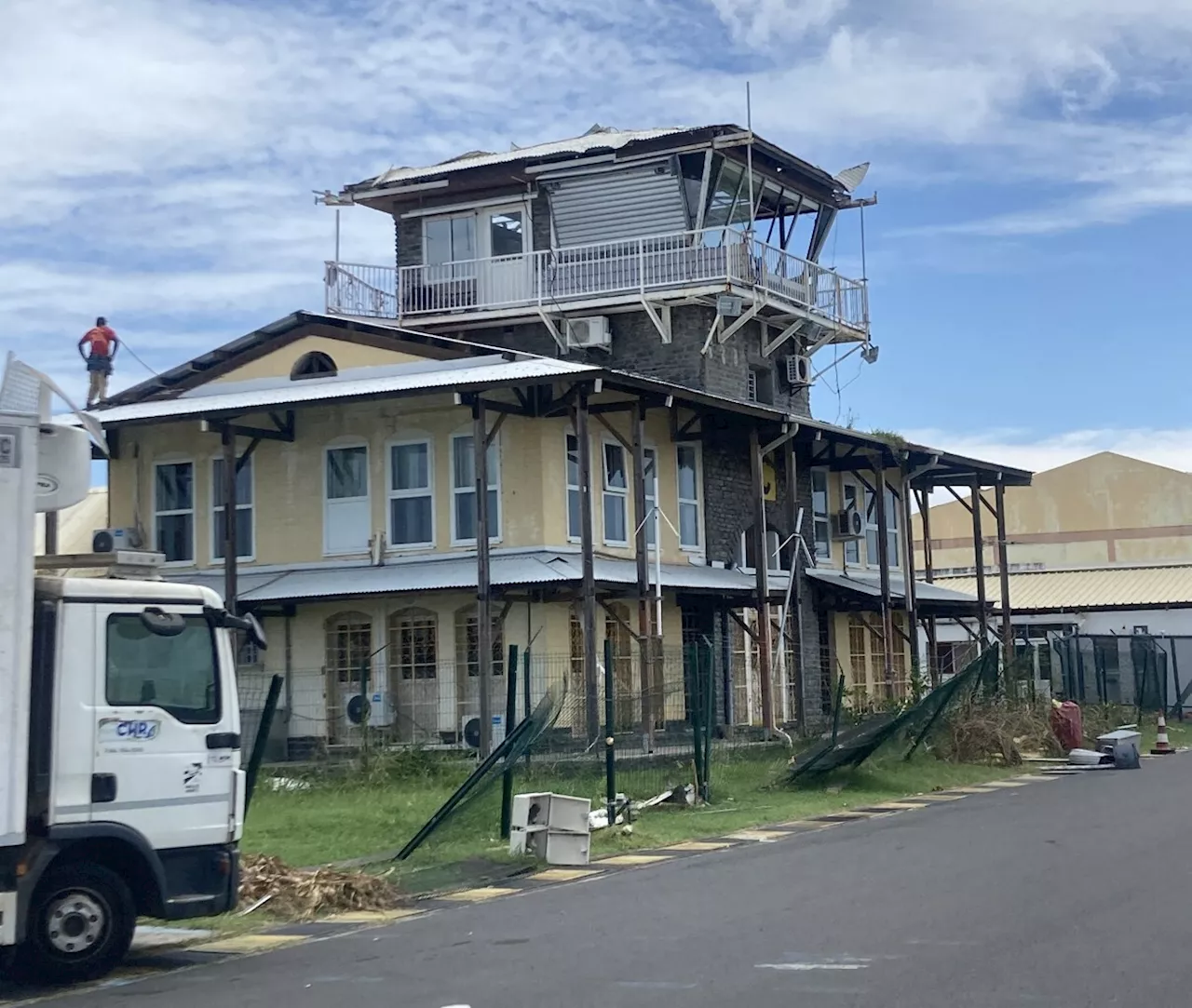 Un Sapeur-Pompier Cherbourgeois à Mayotte Après le Cyclone