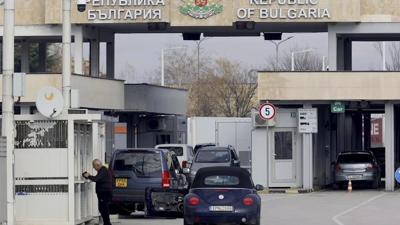 Ceremonies mark full membership of Bulgaria and Romania in Europe's Schengen travel zone