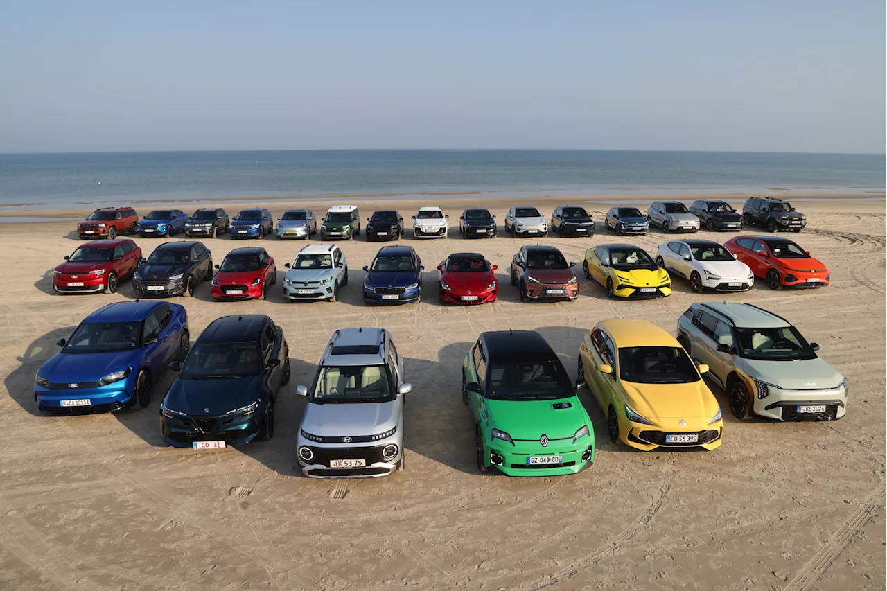 Tannistest: Dacia CEO Joins the Speed Dating for Car of the Year Contenders