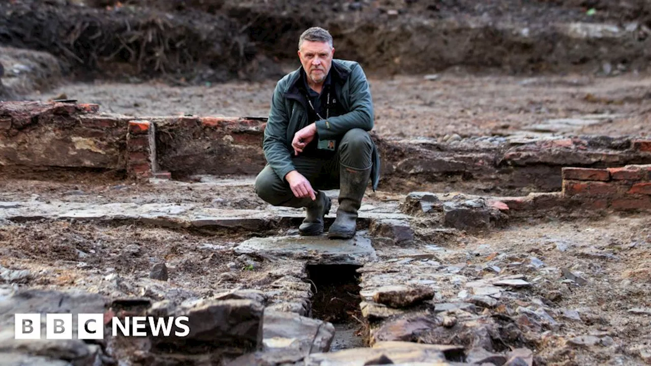 300-Year-Old Building Remains Discovered at Castle Ward Estate