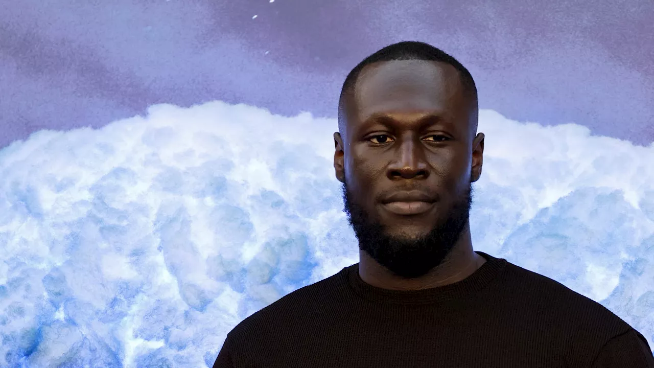 Stormzy Privé de Permis de Conduire pour 9 Mois après Téléphone au Volant