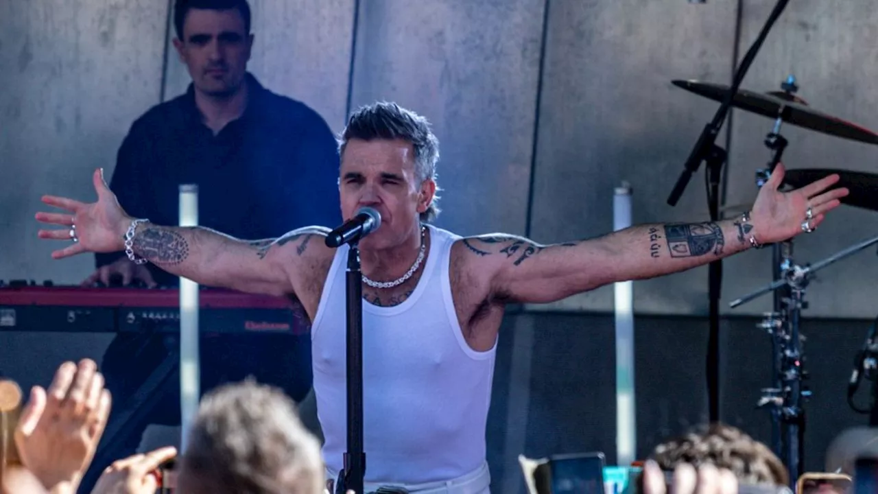 Gratis-Auftritt in Melbourne: Robbie Williams performt für tausende Zuschauer