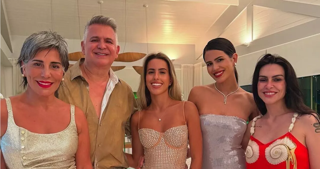 Glória Pires celebra chegada de 2025 com o marido e as filhas na Bahia