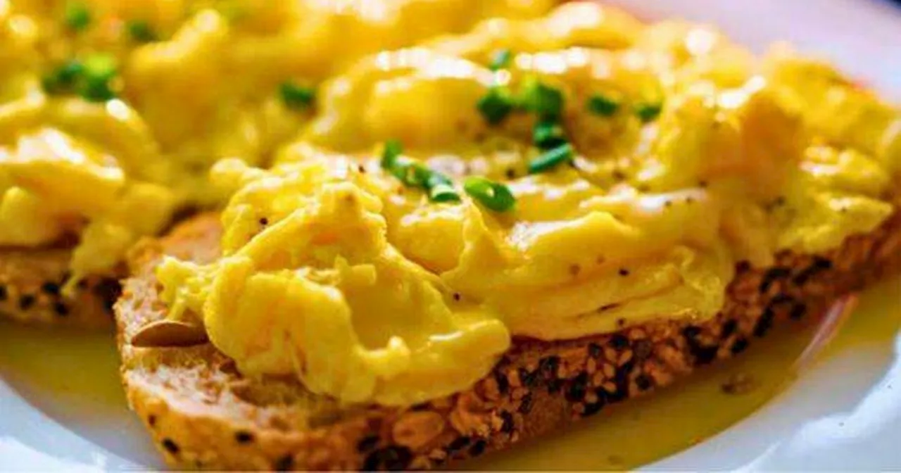 Creamy, Fluffy Scrambled Eggs: Expert Reveals Easy Trick