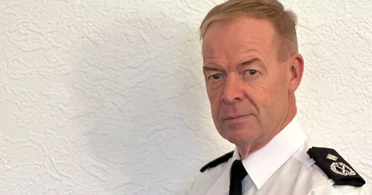 Former Renfrewshire Police Commander Receives King's Police Medal