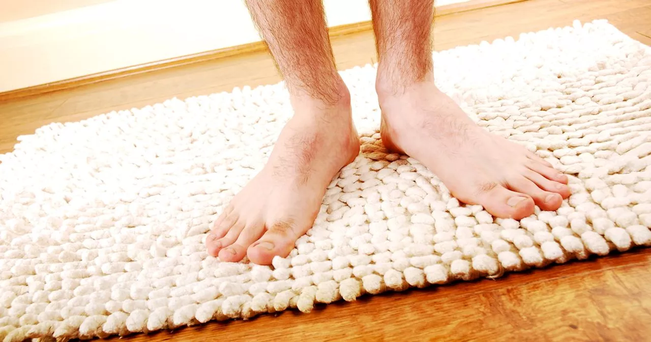 Tingling Feet: A Warning Sign of Vitamin B12 Deficiency