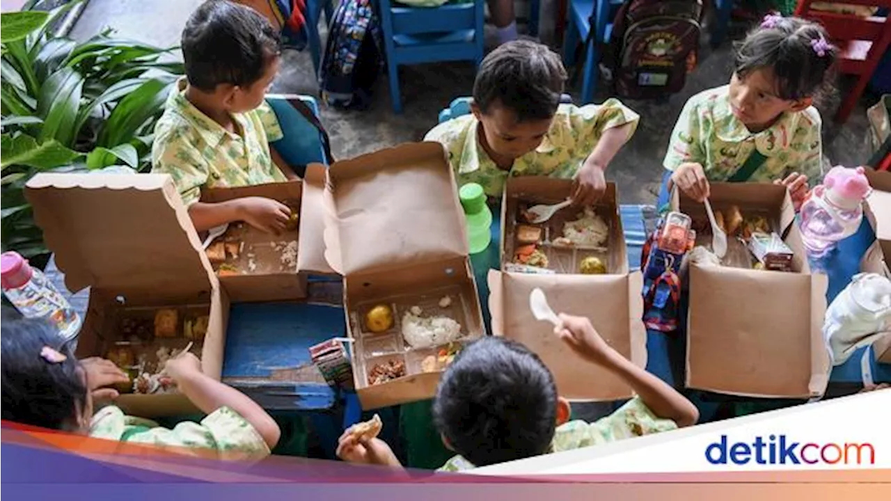 Godok Teknis MBG, Mu'ti Upayakan Waktu Belajar di Sekolah Tak Terganggu