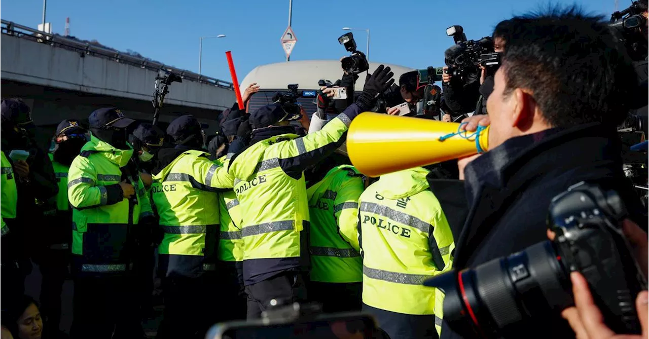 Südkoreanische Behörden versuchen, suspendierten Präsidenten Yoon zu festnehmen