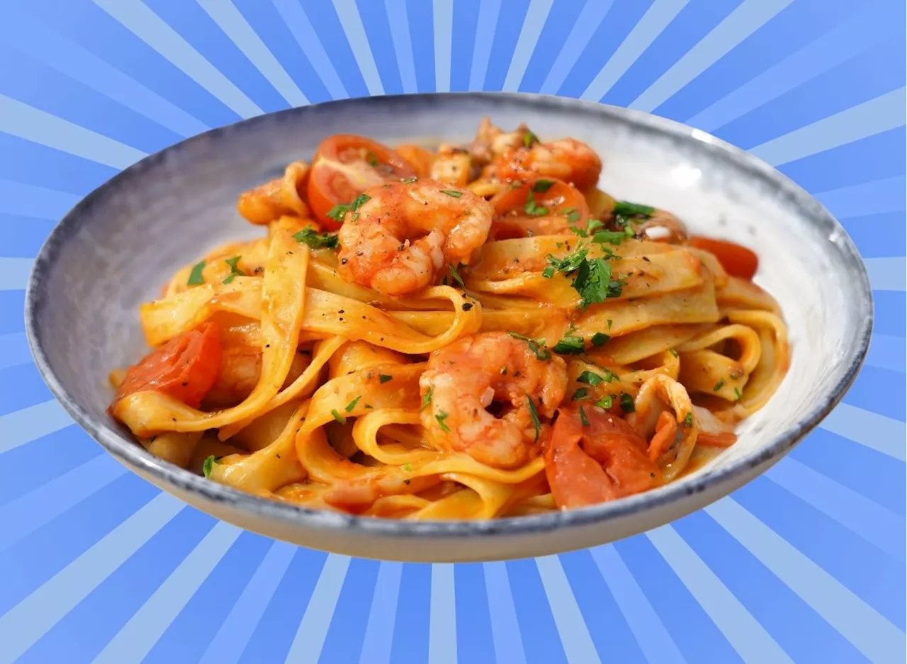 13 Chain Restaurants Serving the Best Seafood Pasta