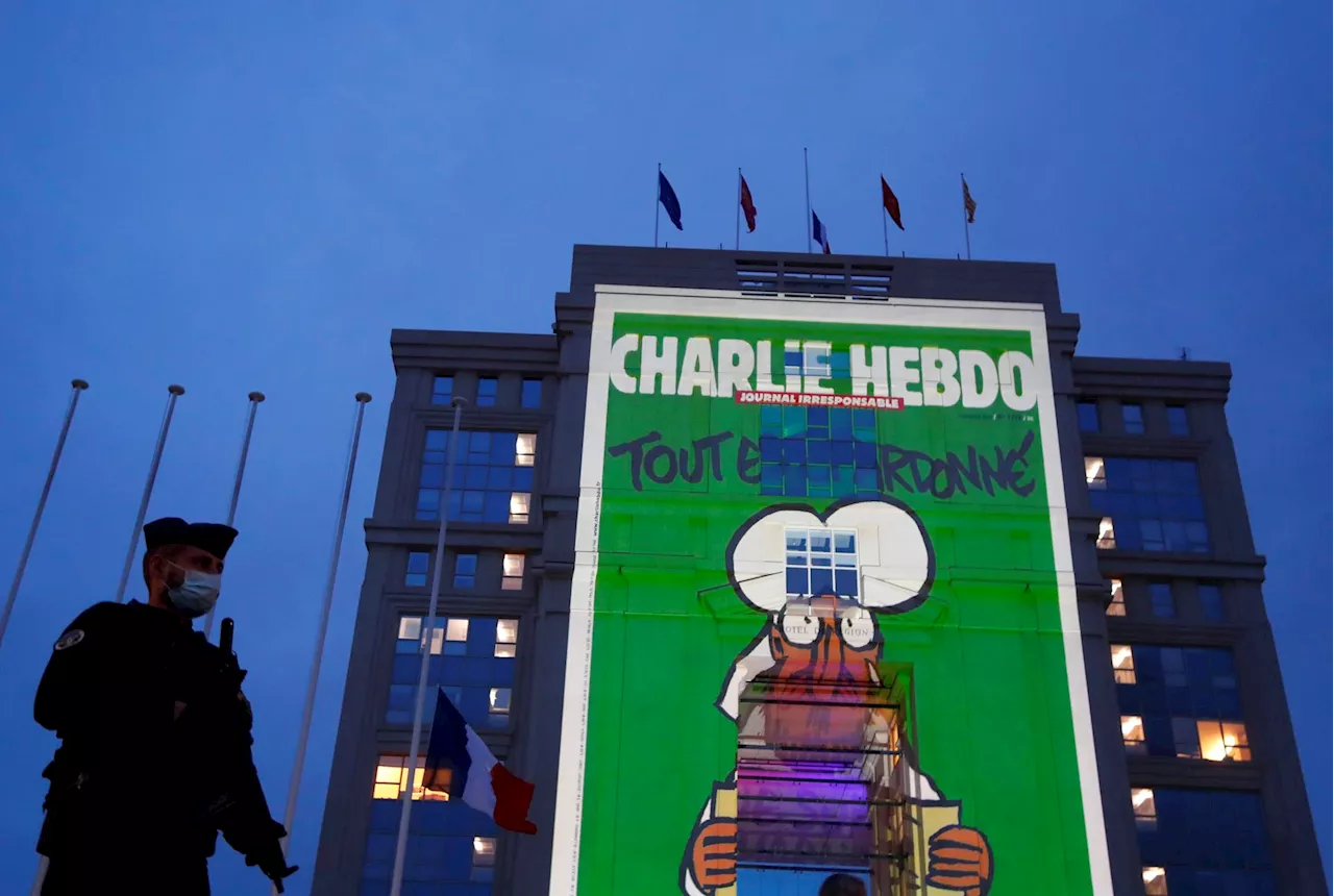 Charlie Hebdo publica nuevas caricaturas religiosas en aniversario del atentado