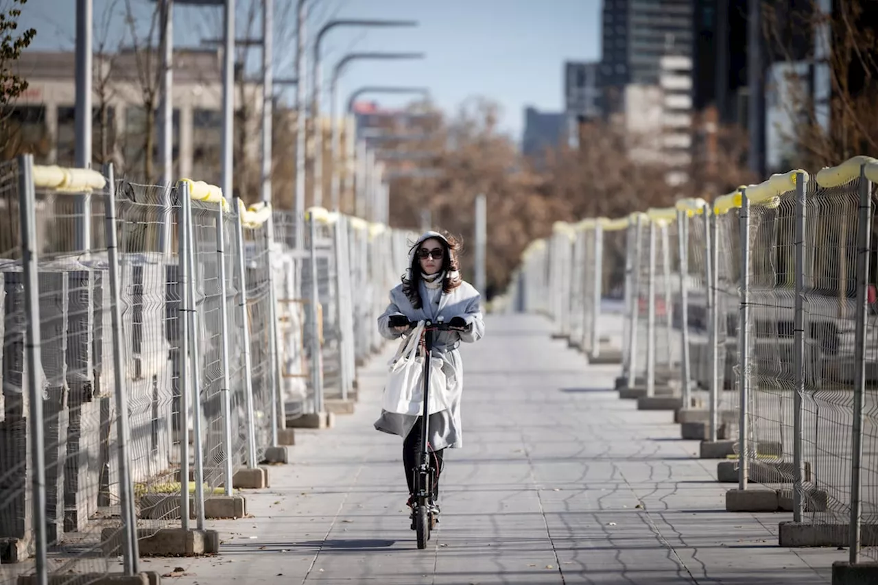 Barcelona Impõe Regras Mais Restritivas para Patinetes Elétricos e Bicicletas