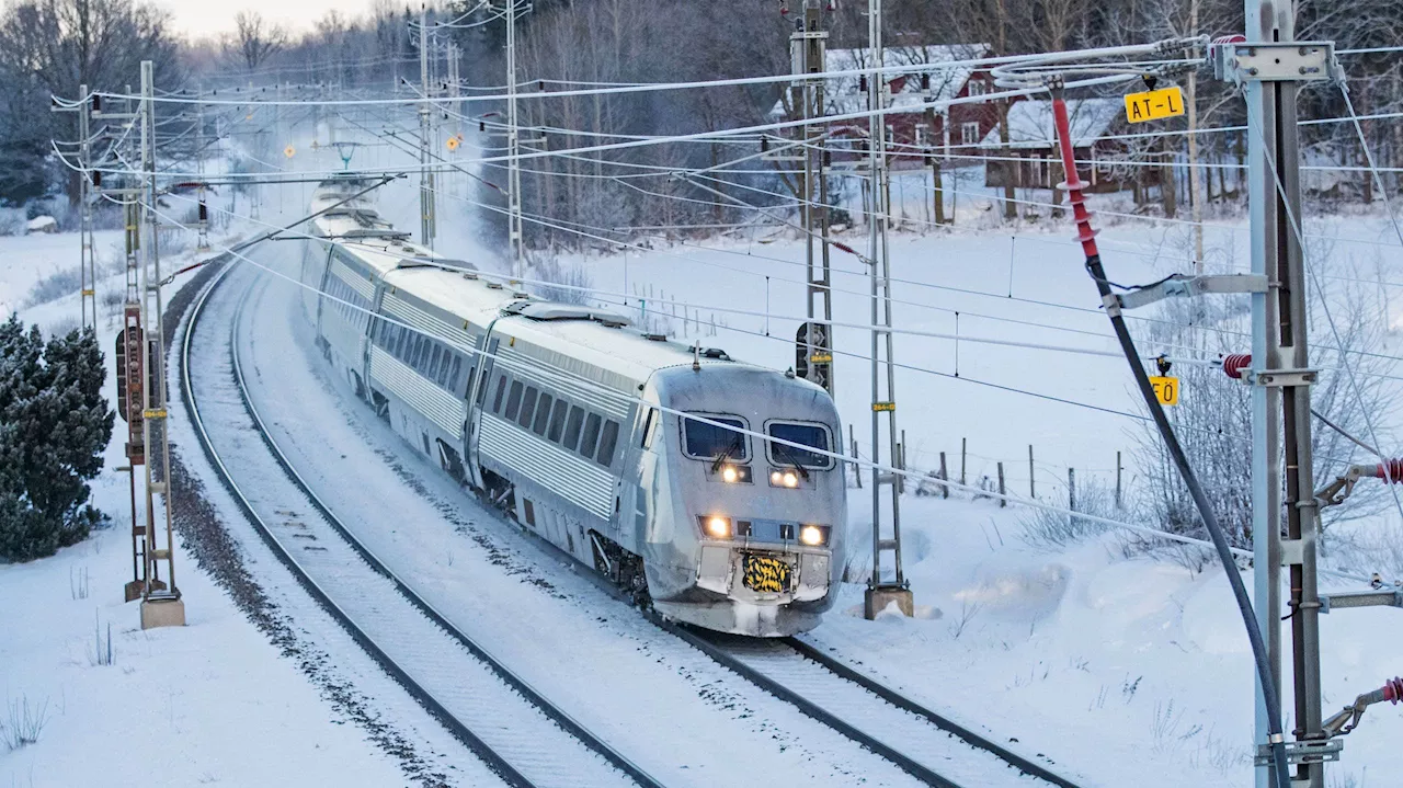 Elfel efter isbildning stör tågtrafiken Stockholm-Göteborg