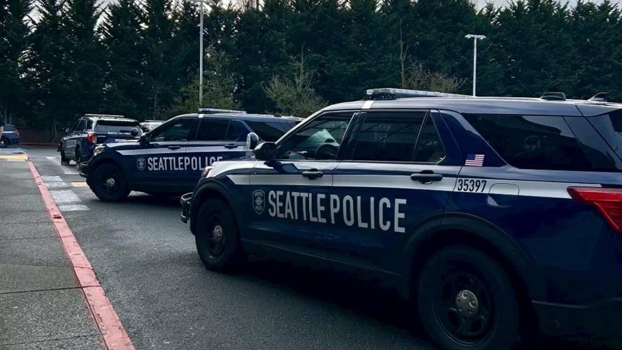 Man Arrested After Standoff at West Seattle Safeway