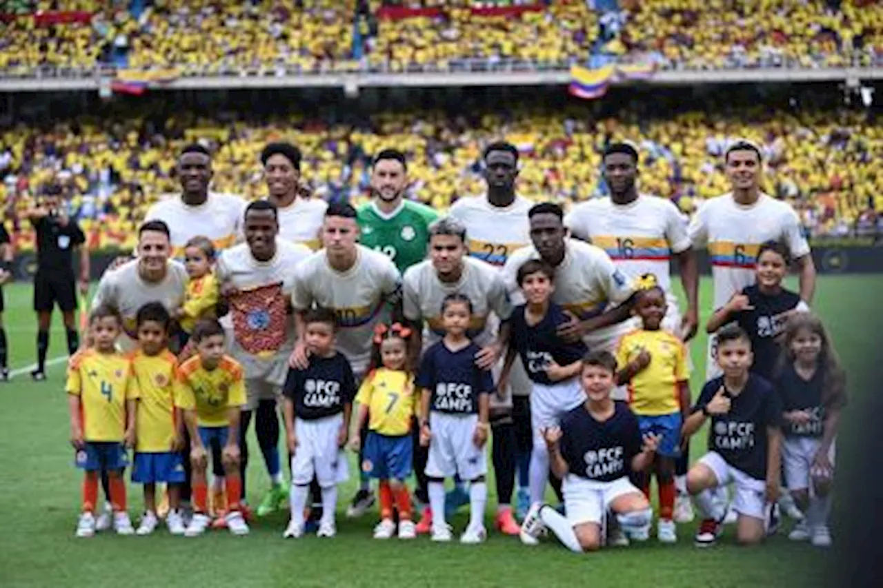 Camiseta blanca de Colombia, considerada la mejor del año en el mundo