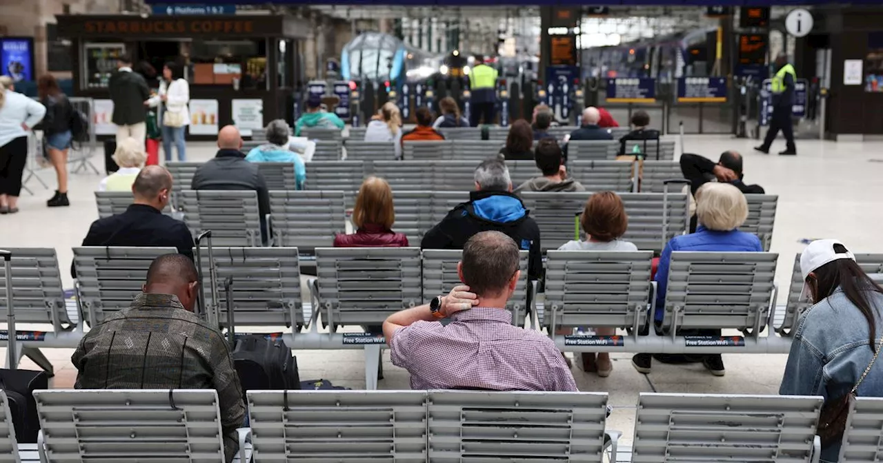 Train Fault at Glasgow Central Causes Delays and Cancellations