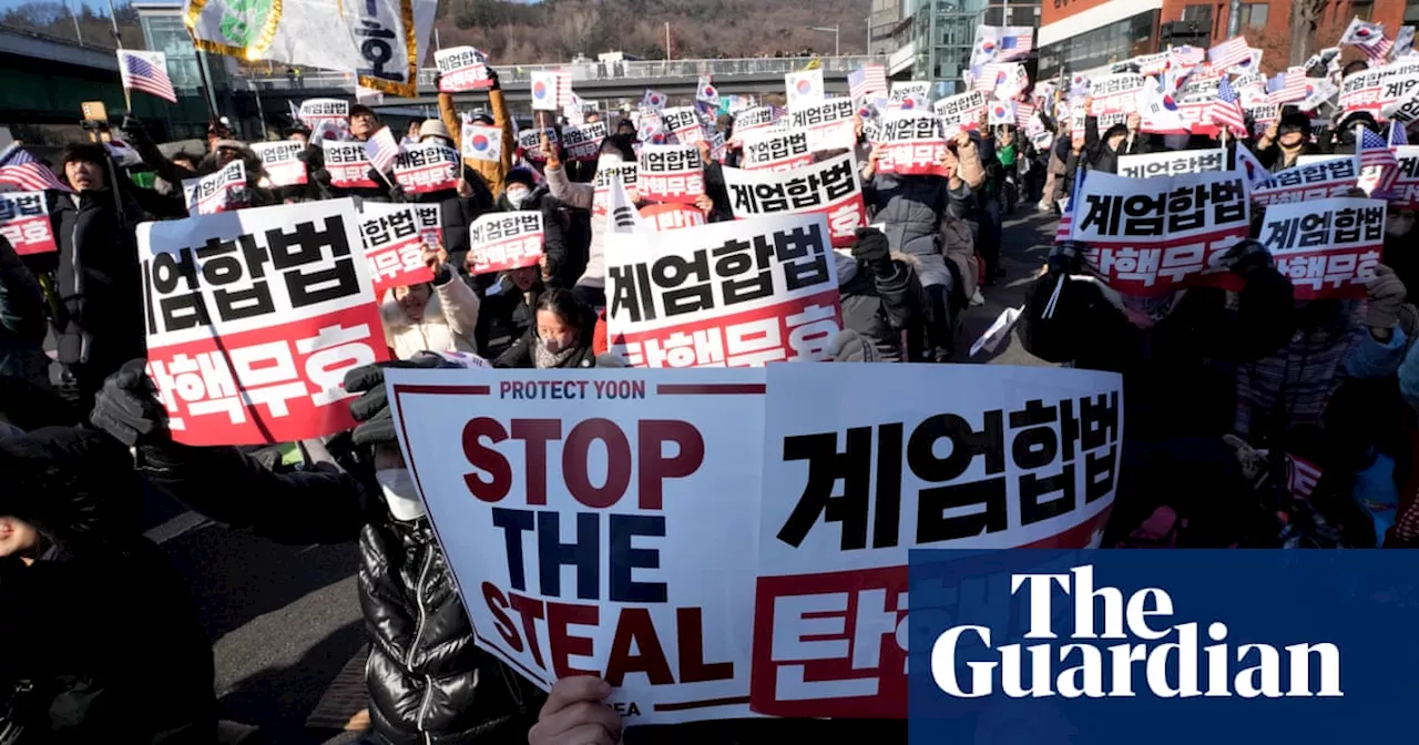 Yoon Suk Yeol Supporters Rally Against Impeachment as President Faces Arrest