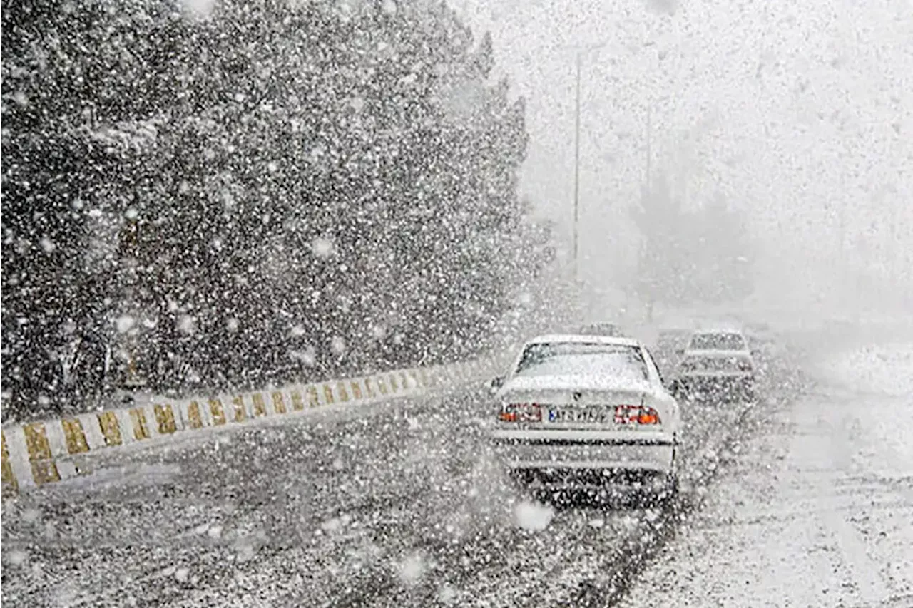 رانندگان برای تردد در گردنه‌های چهارمحال و بختیاری از زنجیر چرخ استفاده کنند