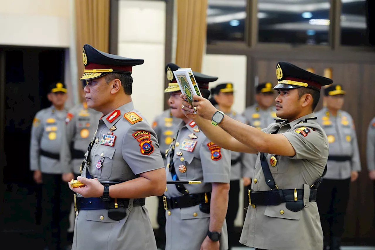 Serah Terima Jabatan Kapolda Sumatera Barat