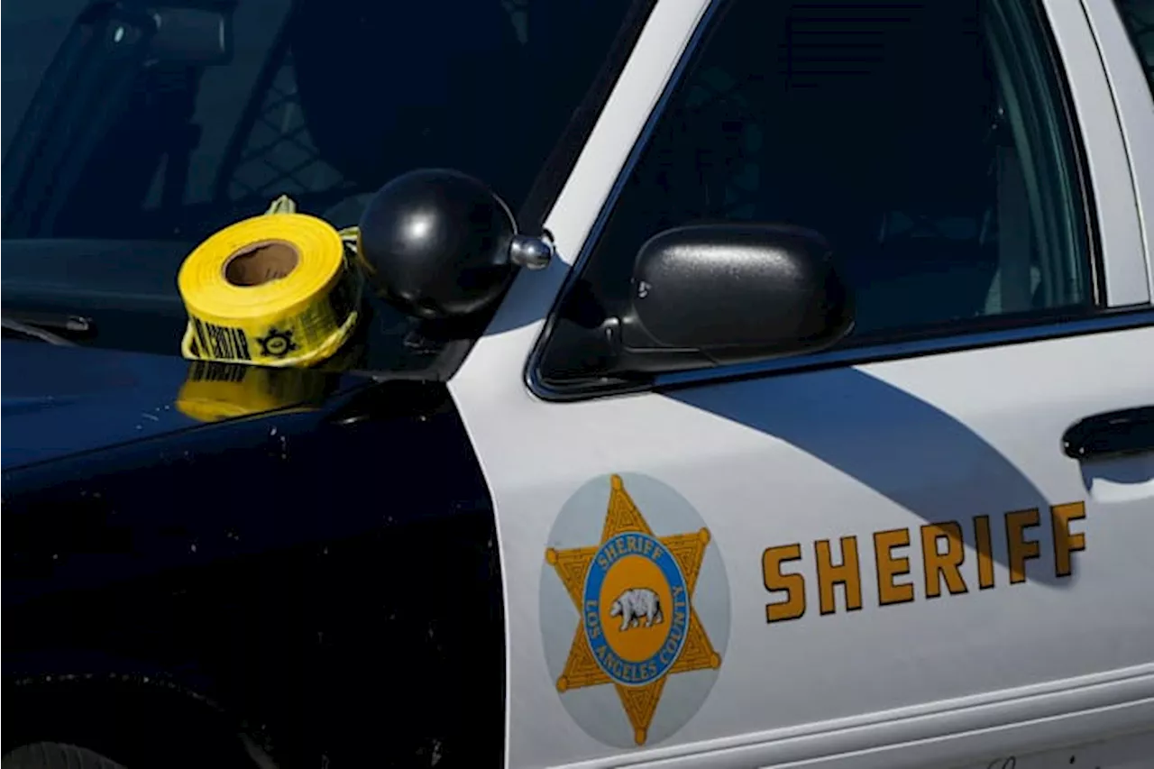 Deputies are stuck using radios with Los Angeles County's dispatch system out of commission