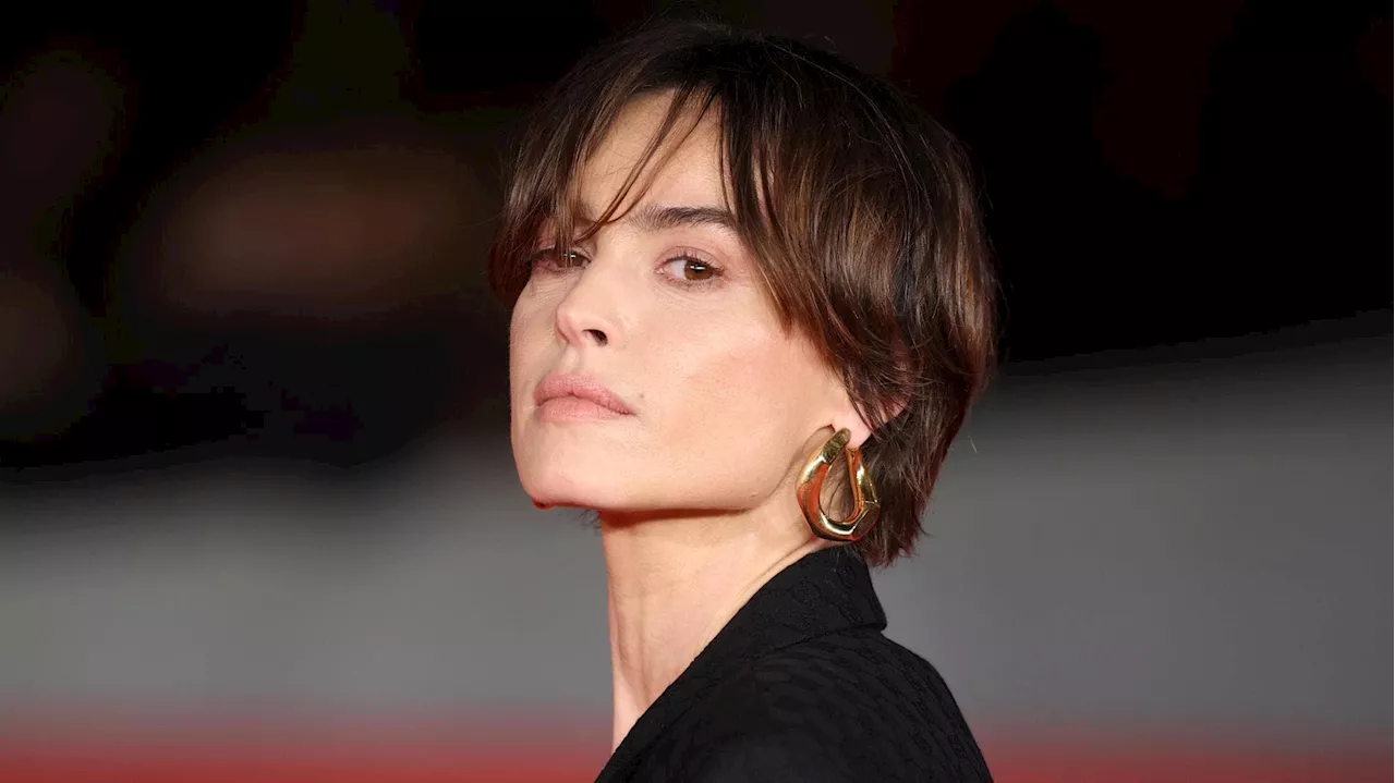 Trend Capelli 2025: Dal Pixie Cut di Farrow al Caschetto Ricavato