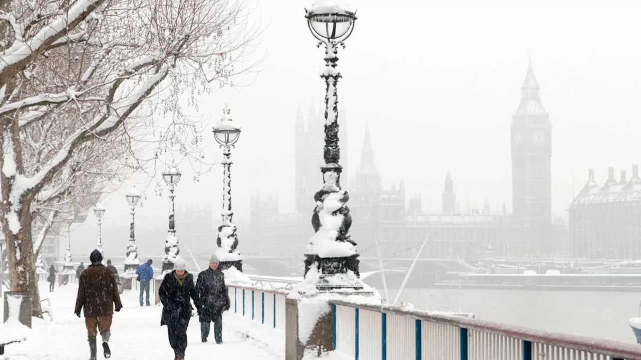 Don't go outside, NHS warns as Brits brace for three days of snow and temperatures set to plummet to -10C