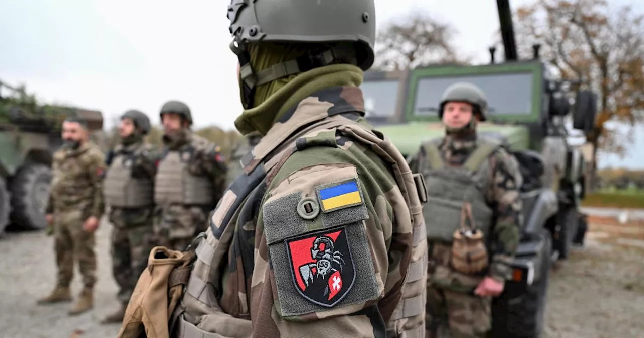 Kiev enquête sur des désertions et abus de pouvoir dans une brigade formée par la France