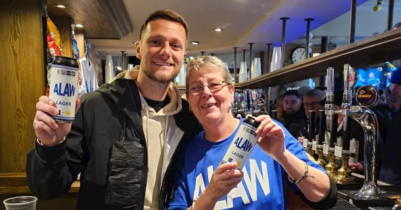 Leeds United icon Liam Cooper surprises fans at club pub with wonderful gesture