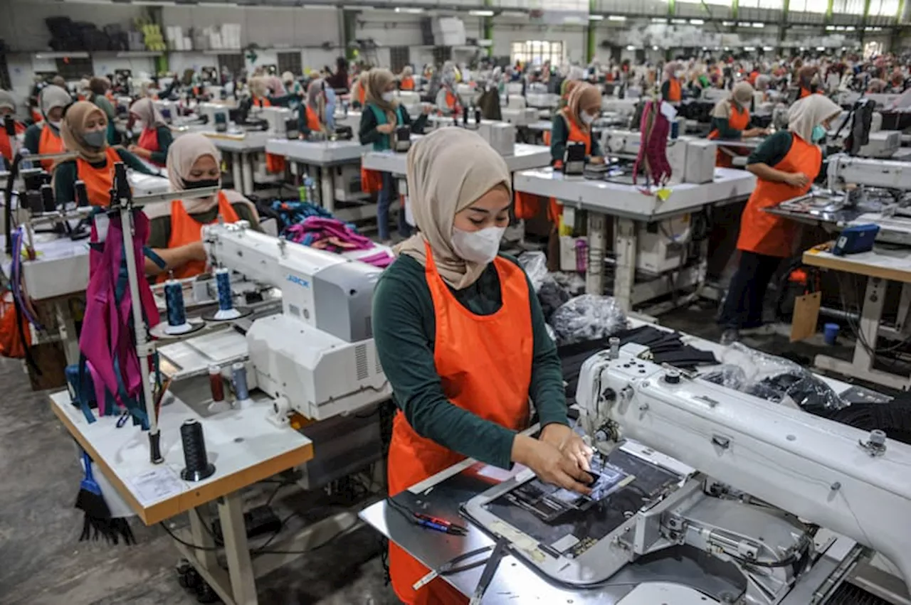 Indonesian Manufacturing Sector Shows Positive Growth in December 2024