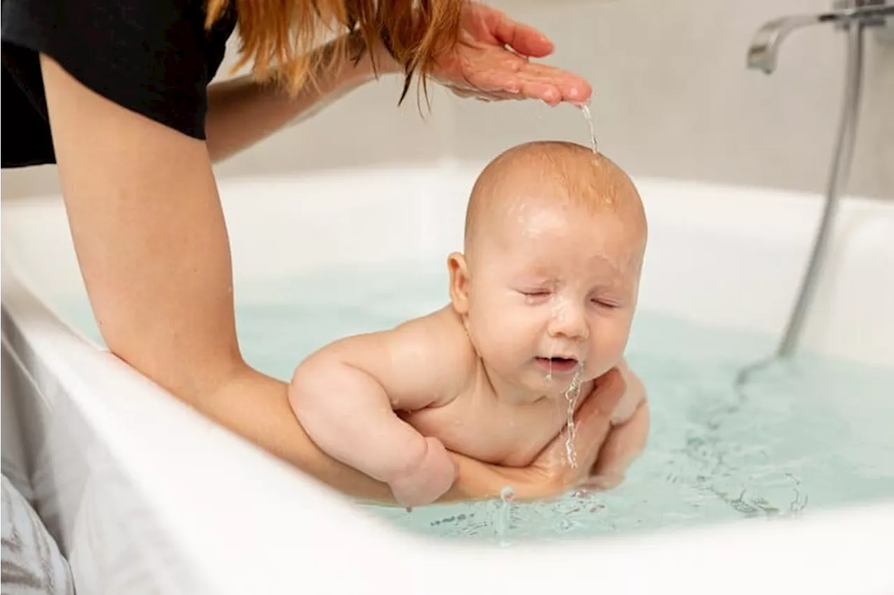 Rekomendasi Merawat Kulit Bayi dari Dokter Kulit