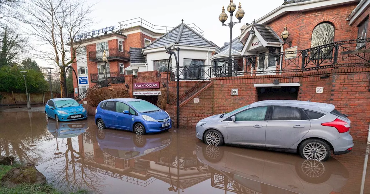 Hundreds Evacuated from Didsbury Hotel After Major Flooding