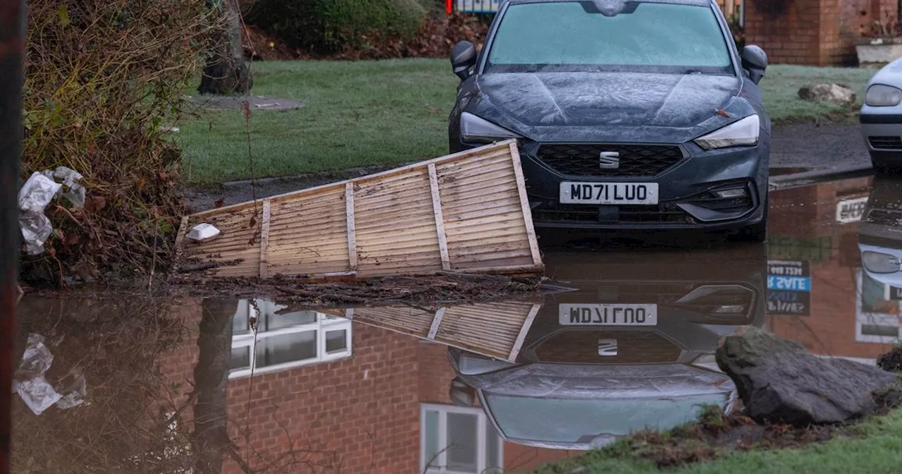 West Didsbury Floods Leave Residents Trapped, Community Rallies to Help