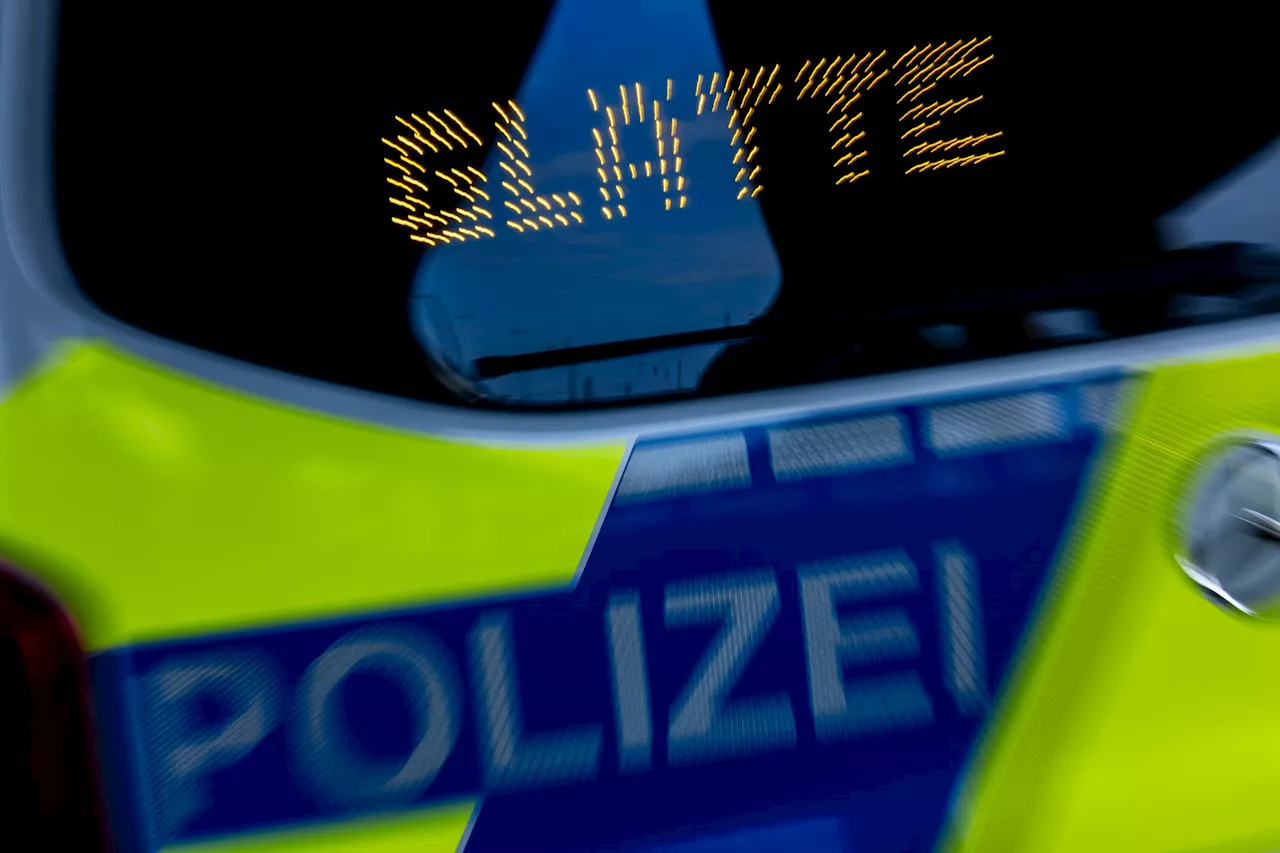 Schneefall und Glätte in Bayern: Polizei warnt vor Unfällen