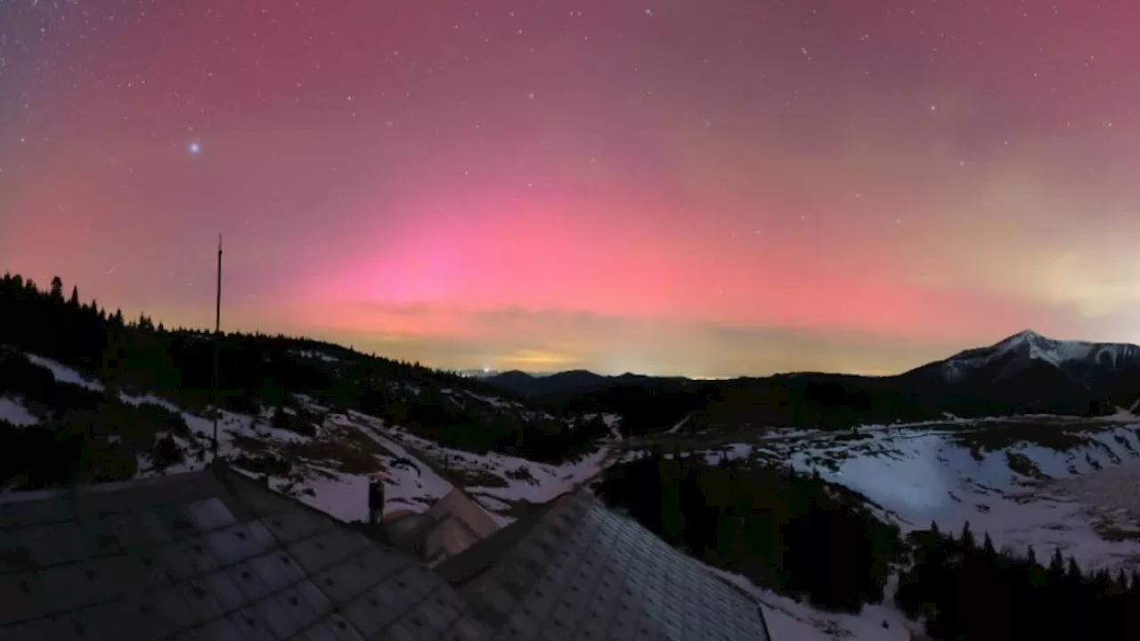 Polarlichter Erhellen den Himmel über Neunkirchen