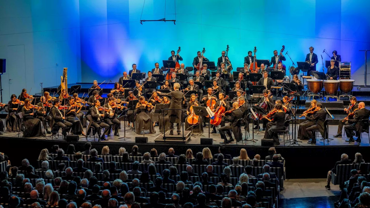 Tonkünstler-Orchester feiert neues Jahr mit Strauß und mehr