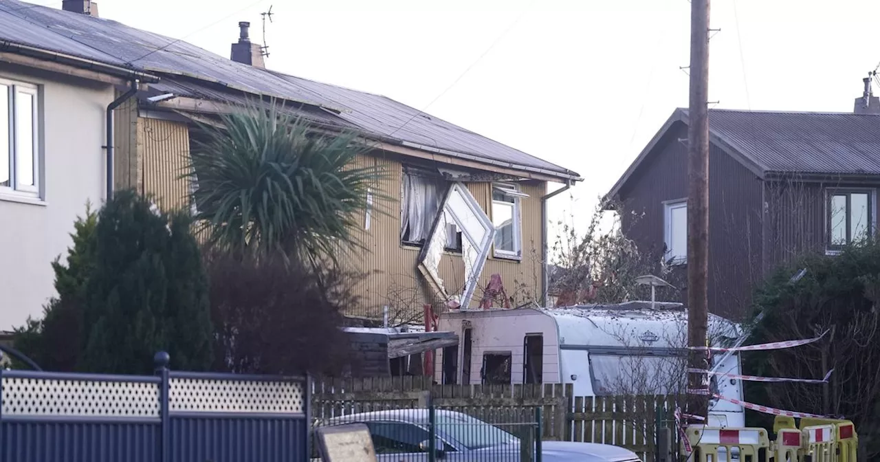 Gas Explosion Rocks Leeds Suburb, Leaving One Man Injured