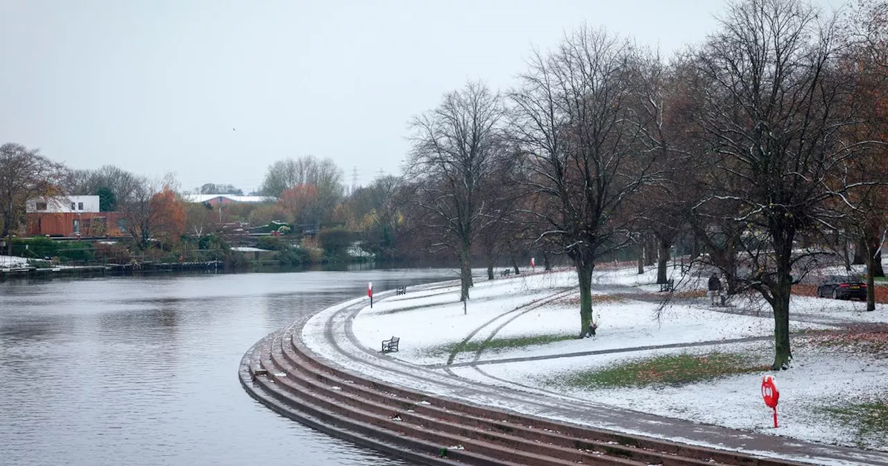 Heavy Snow and Rain to Hit England, Amber Cold Health Alert Issued