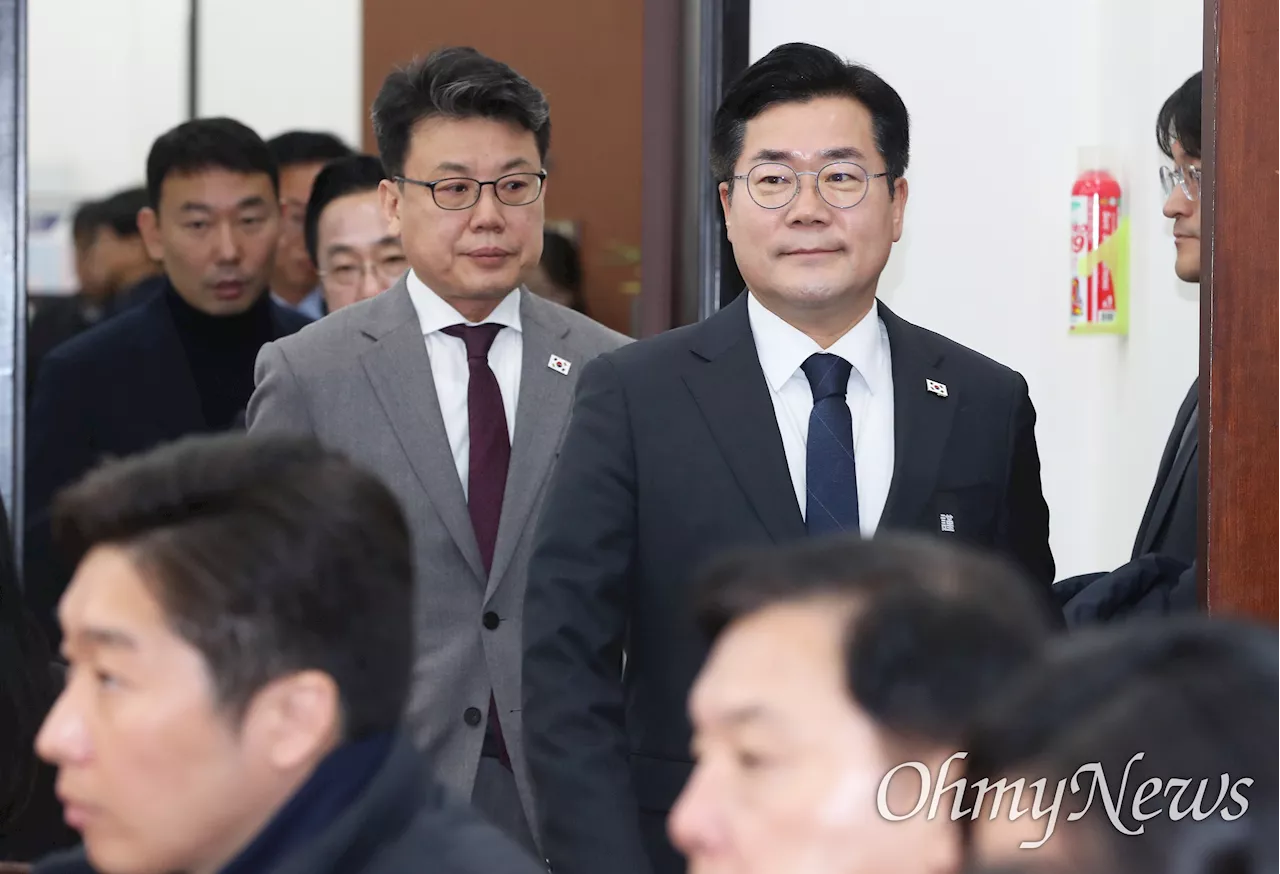 더불어민주당, 마은혁 즉시 임명 촉구…'윤석열 체포영장 집행' 병행