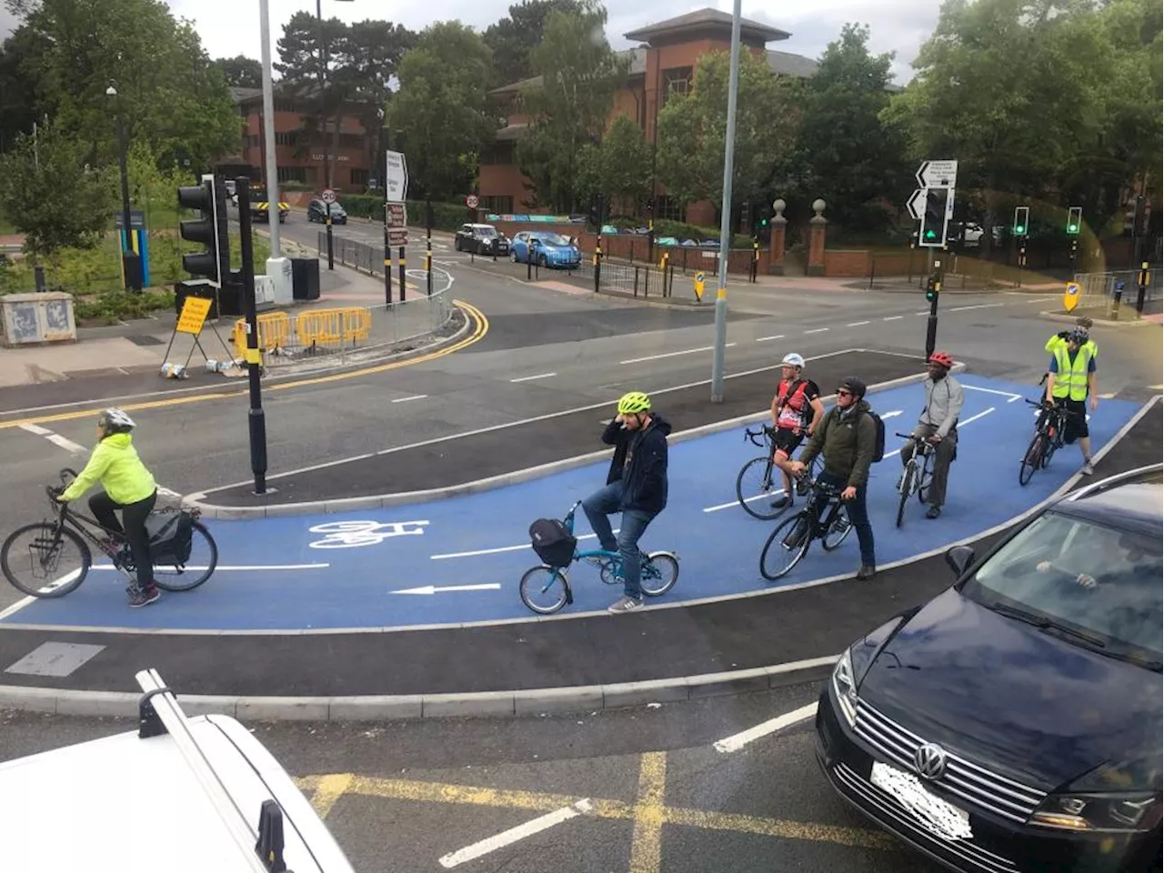 Council takes swipe at “cycling groups using media outlets to curtail consultation” on controversial city centre cycling fines, as cyclists slam “pissy, insulting” response