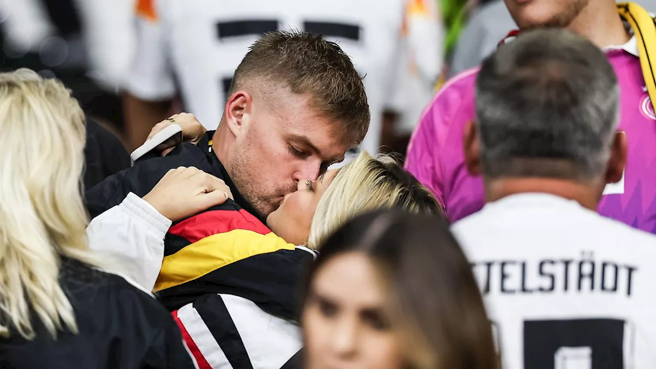 DFB-Star Maximilian Mittelstädt und seine Lea feiern Traum-Hochzeit an Silvester!