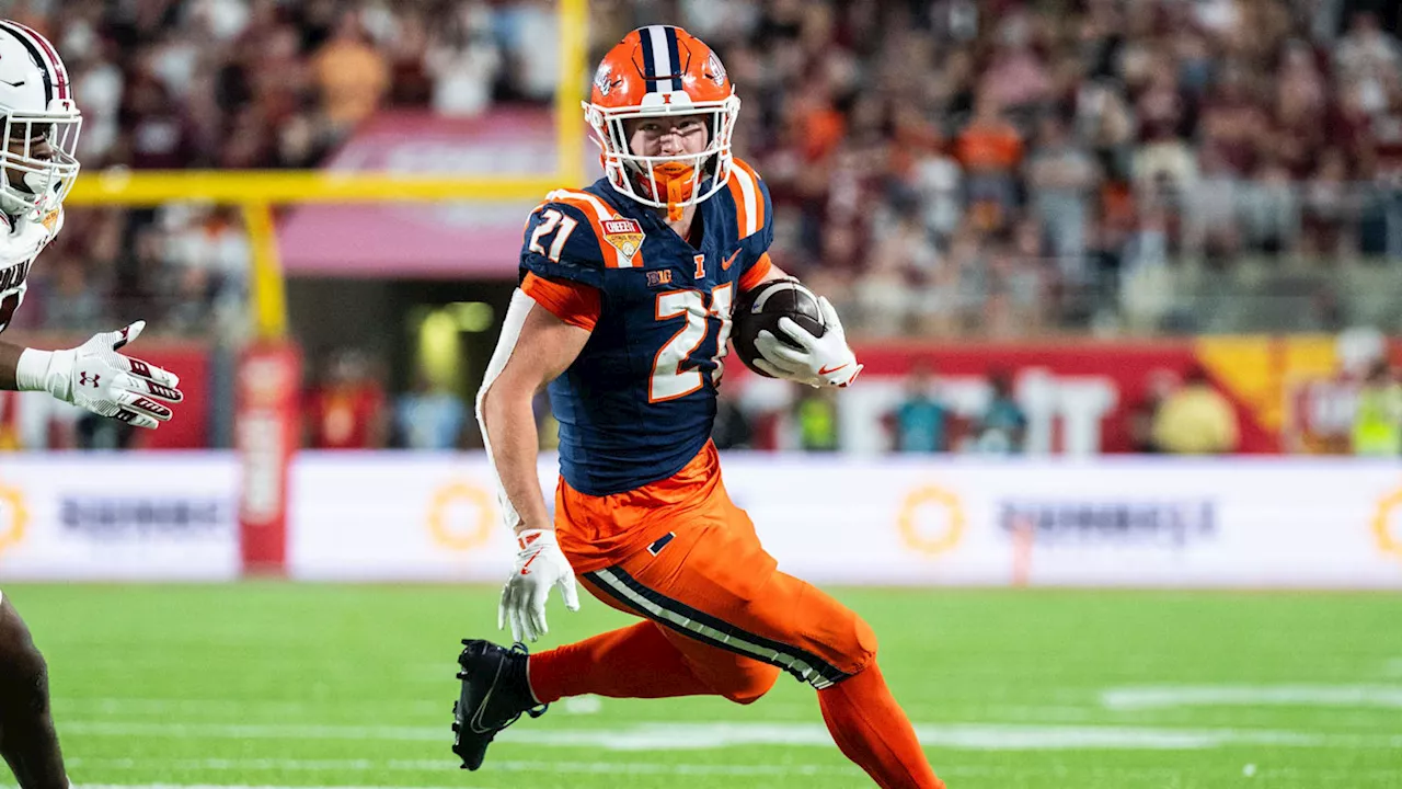 Illinois Dominates South Carolina in Citrus Bowl