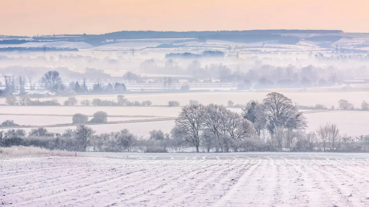 UK Weather Warnings Issued: Ice, Snow, and Flooding Expected