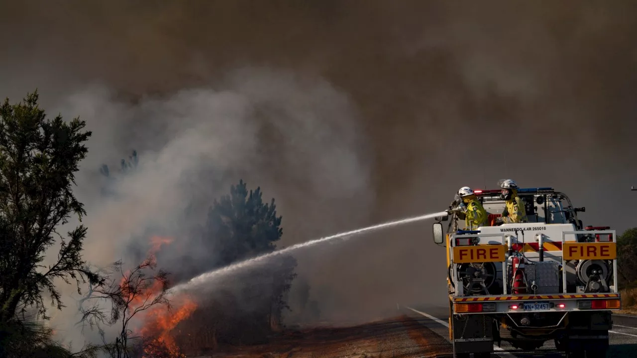 Western Australia Bushfires Force Evacuations