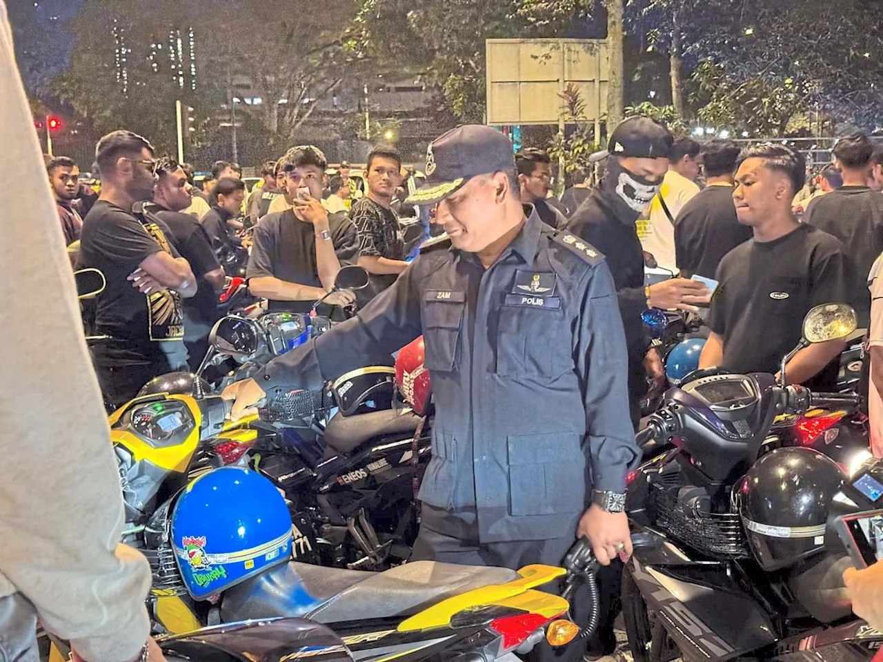 Illegal Racers Stopped in Kuala Lumpur