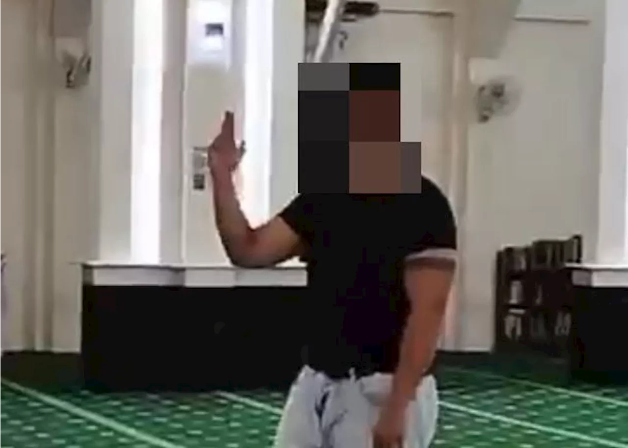 Man with Mental Illness Trespasses into Mosque During Prayers