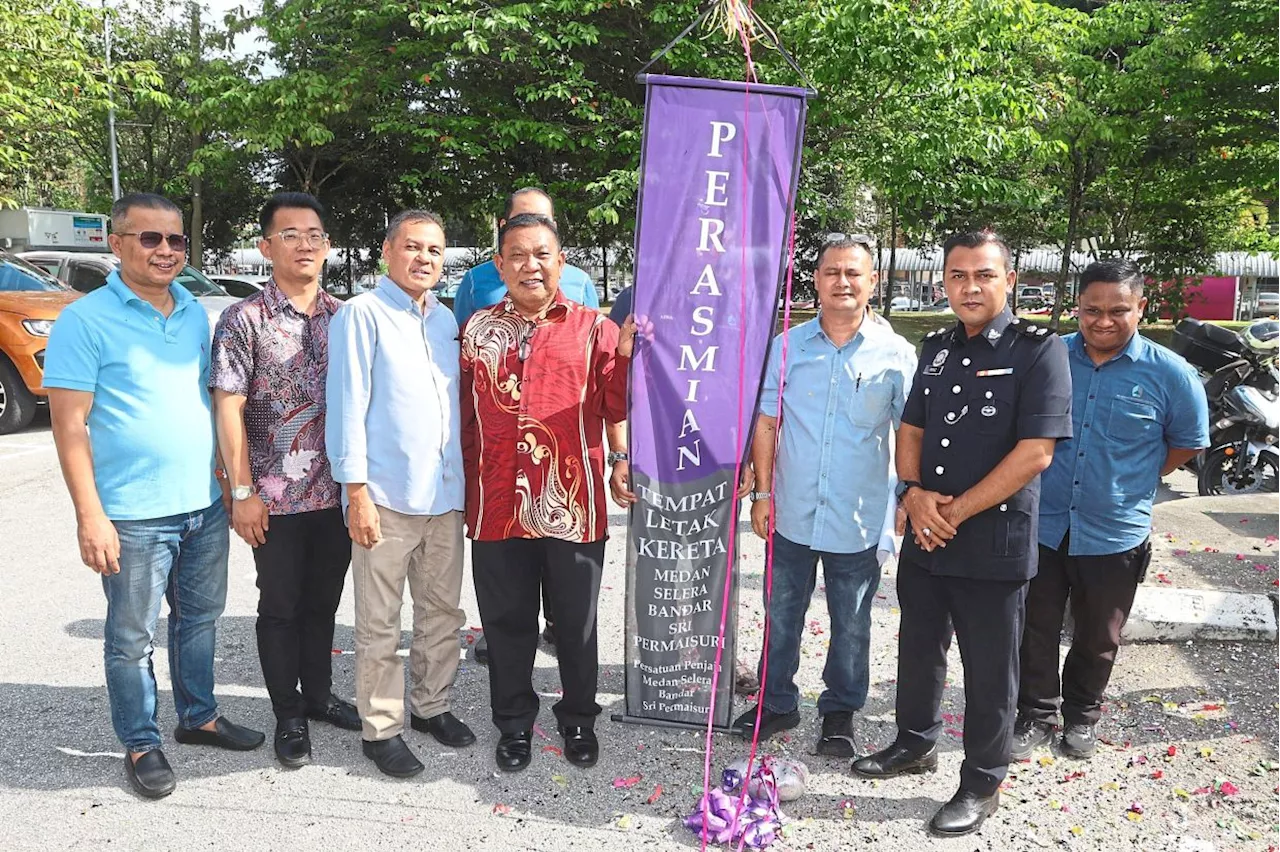 Paid Parking System Launched at Bandar Sri Permaisuri Hawker Centre