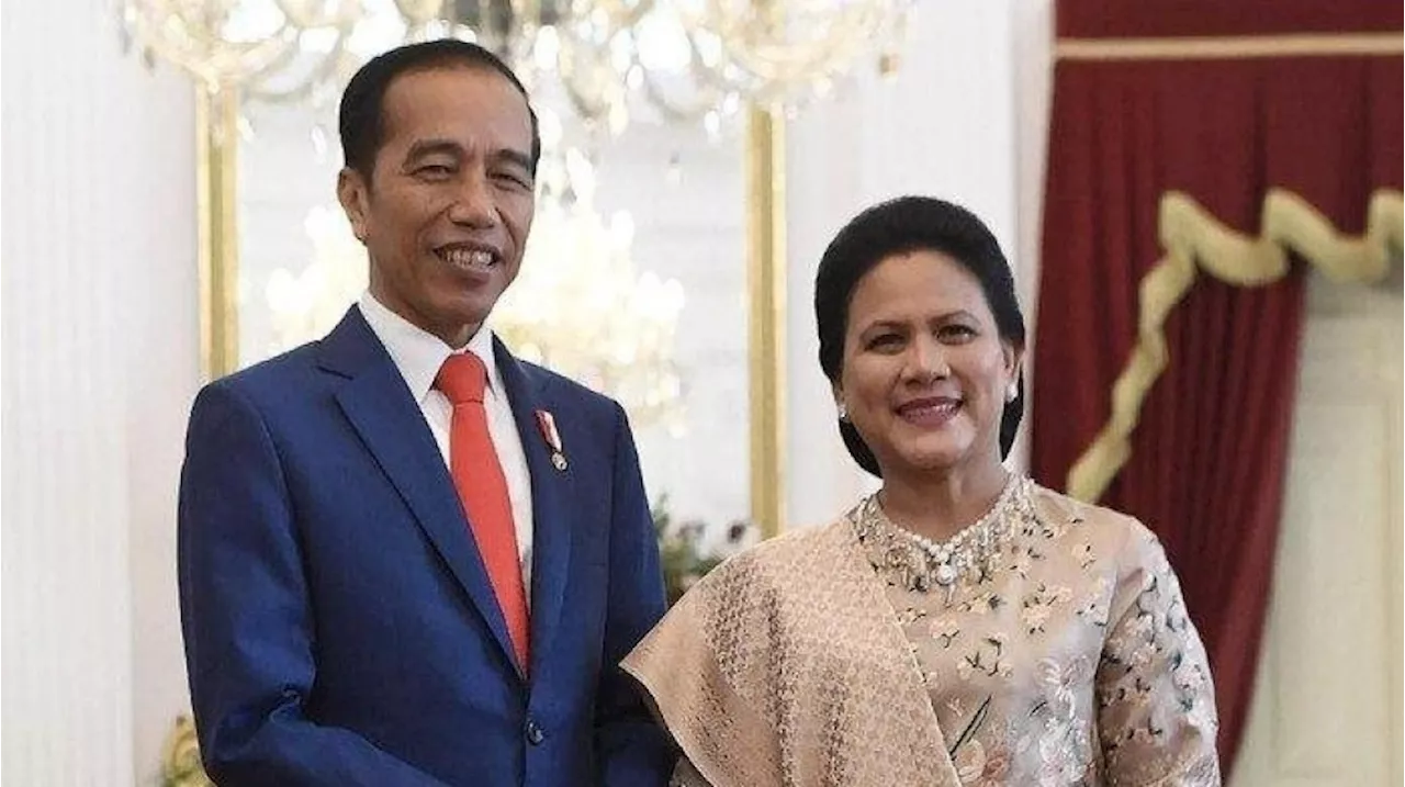 Bakrie dan Iriana Jokowi Berbincang di Tengah Skandal Dokumen Negara