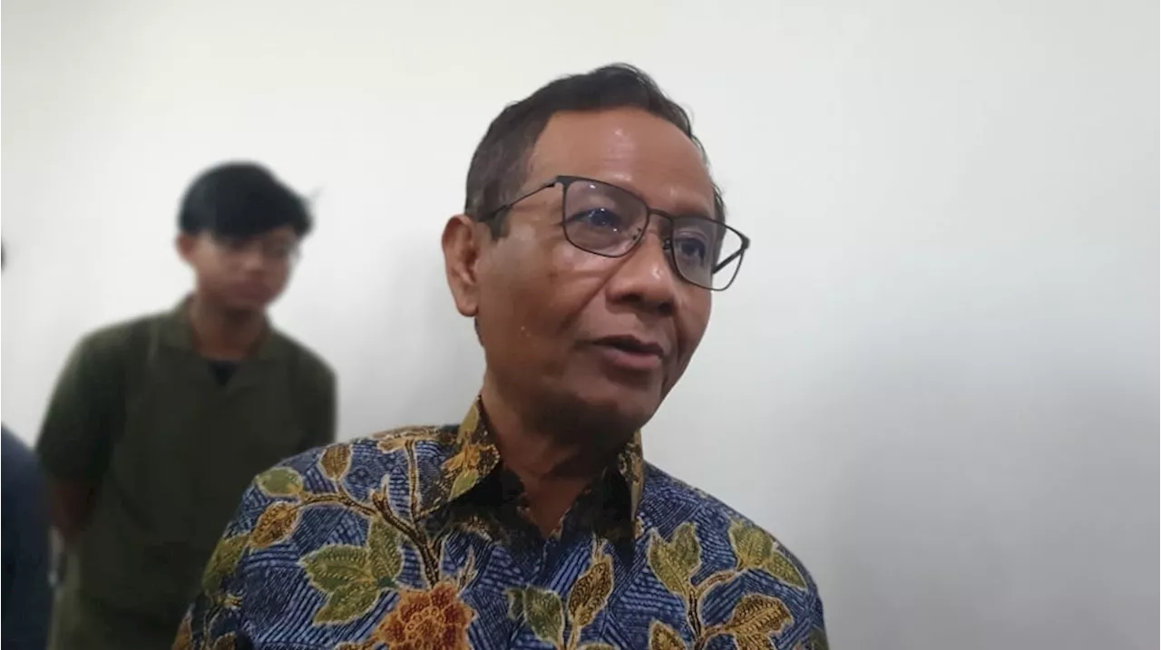 Mahfud MD Soroti Momen Pelukan Harvey Moeis dan Sandra Dewi di Ruang Sidang: Hakim Tidak Etis..