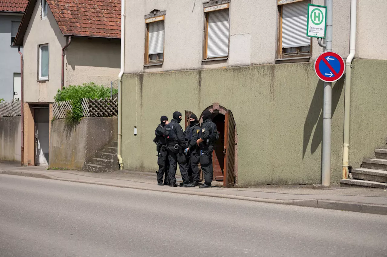 Polizei sucht 189 „Reichsbürger“ und „Selbstverwalter“ mit Haftbefehlen