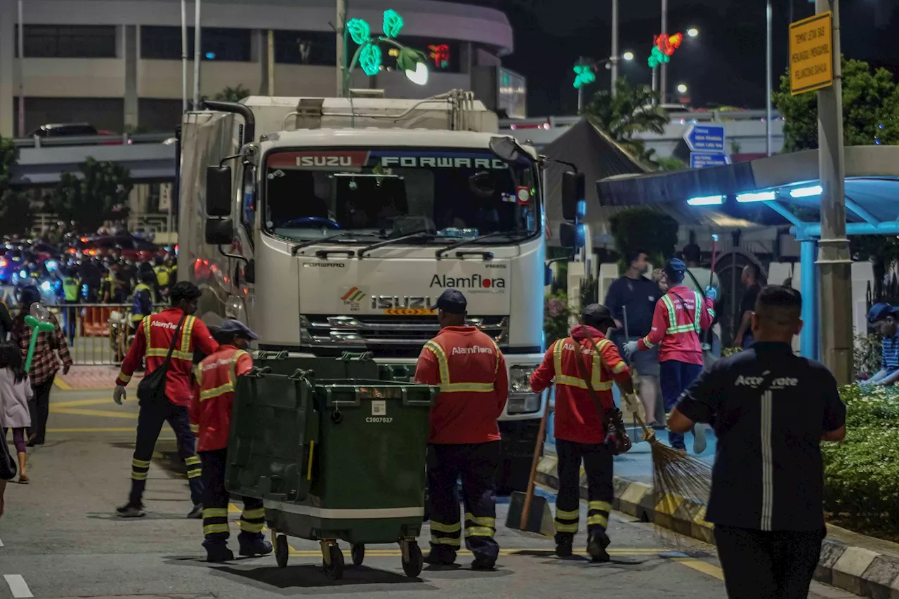 Alam Flora kutip 3.62 tan sisa sampah pada sambutan ambang tahun baharu