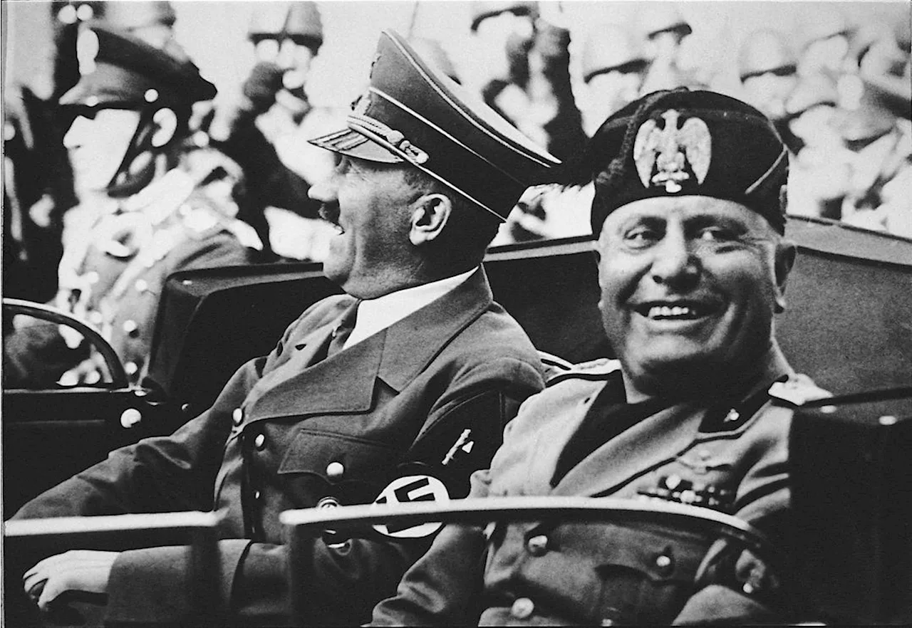 Libero kårer Mussolini til årets mann